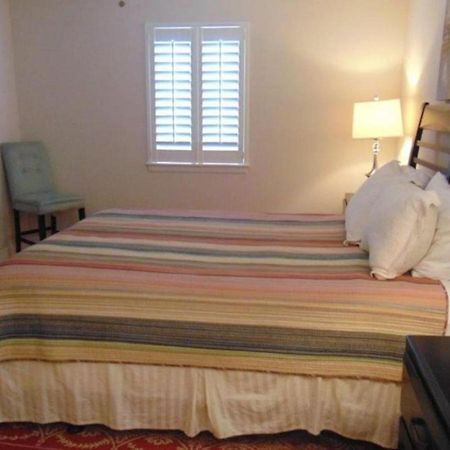 St. Simons Island W2 Ocean Walk Resort Upstairs 2 Bed King And Two Twins Next To Back Pool מראה חיצוני תמונה