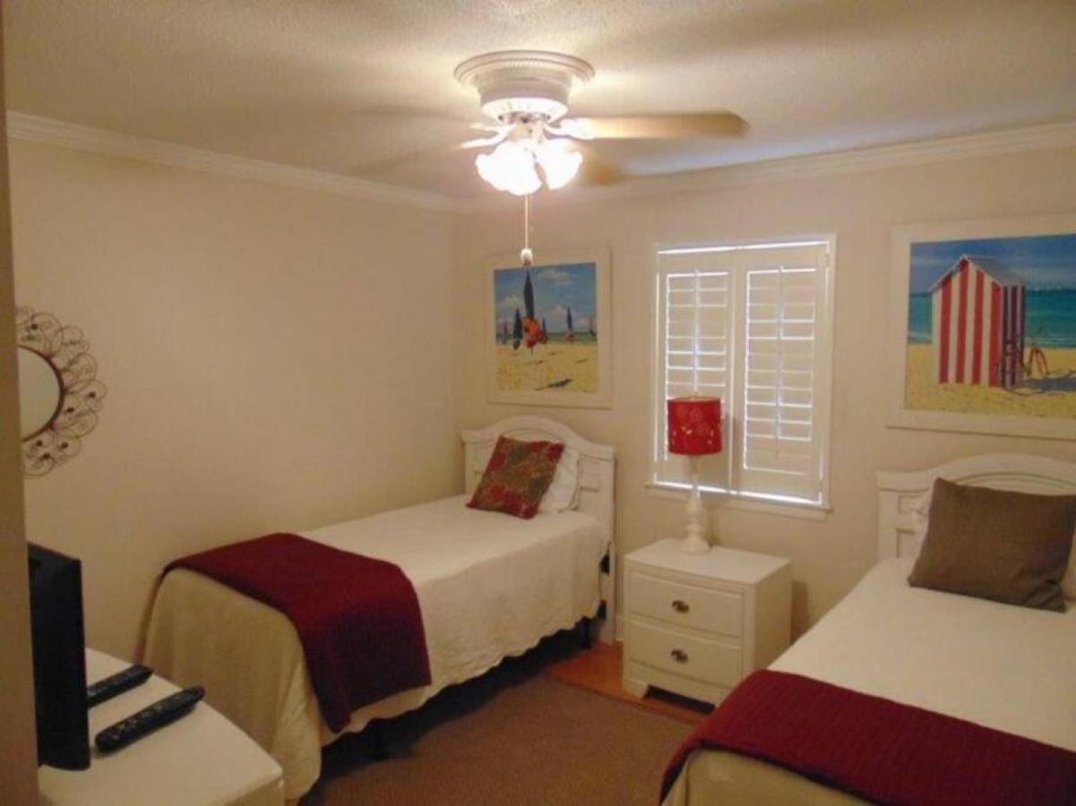 St. Simons Island W2 Ocean Walk Resort Upstairs 2 Bed King And Two Twins Next To Back Pool מראה חיצוני תמונה